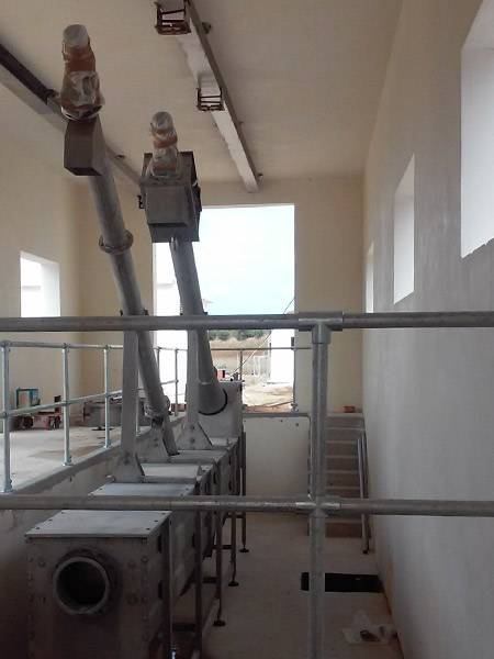 Removal-of-sand-and-grease