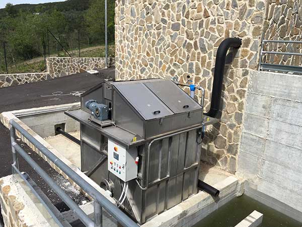 Macchinari-per-microfiltrazione-acque-di-scarico