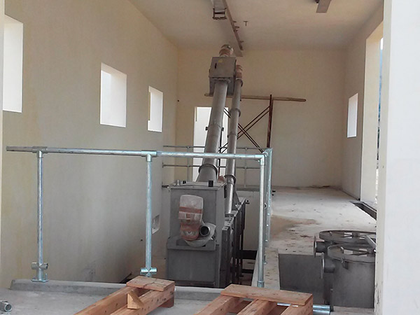 screw-screen-with-compactor